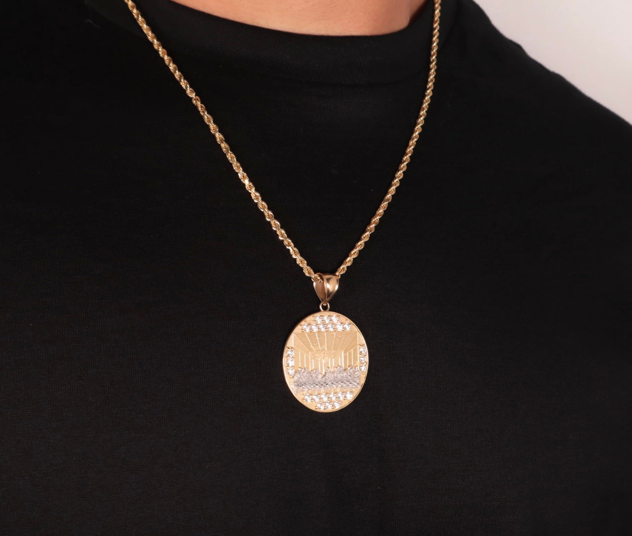 14k Gold Last Supper Pendant & Rope Chain