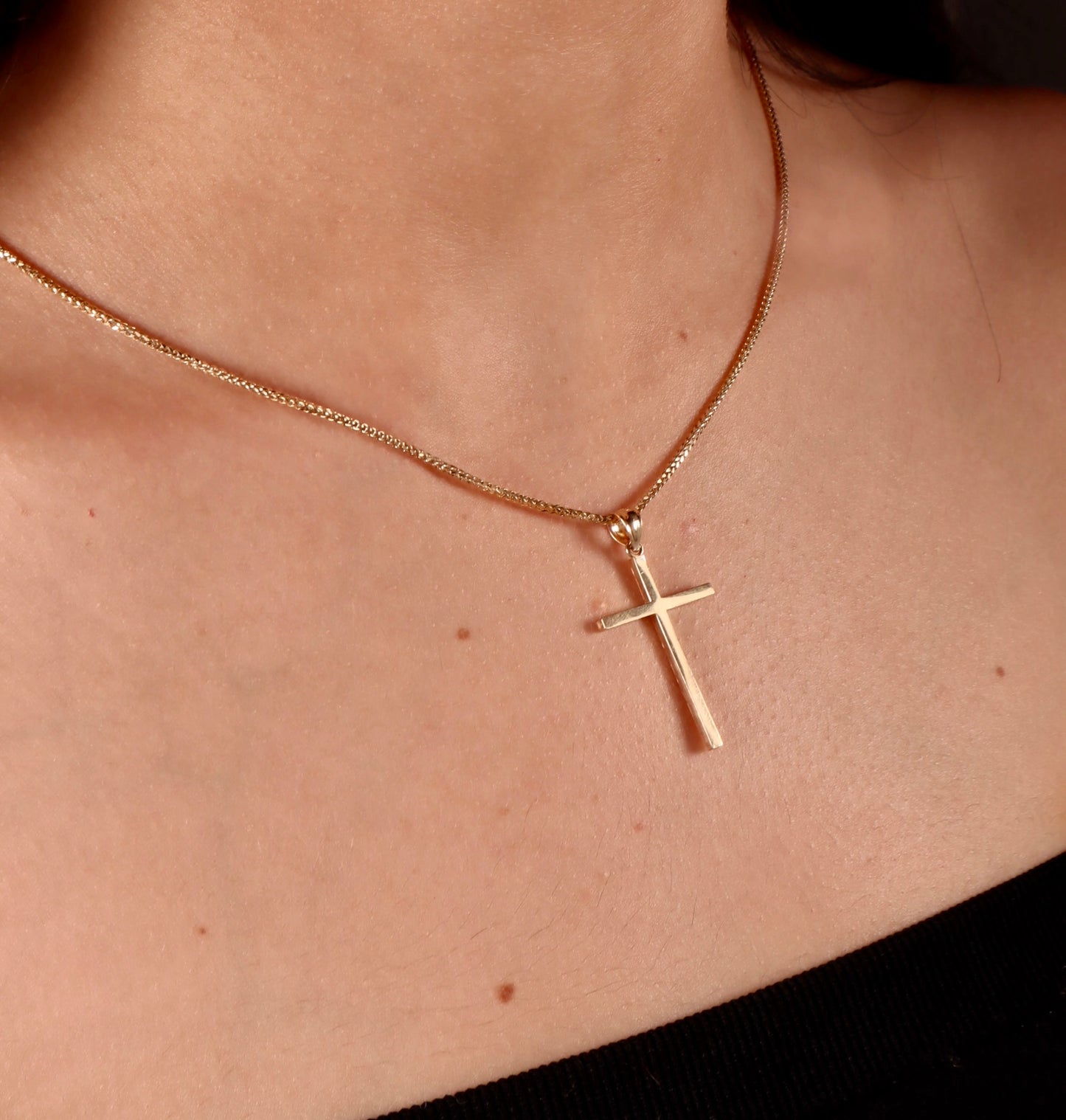 14k Gold Cross Pendant & 2mm Franco Chain