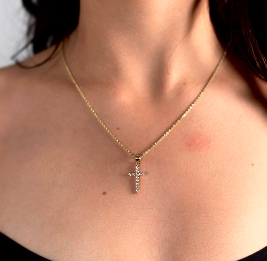 14k Gold Rope Chain & Cross Pendant